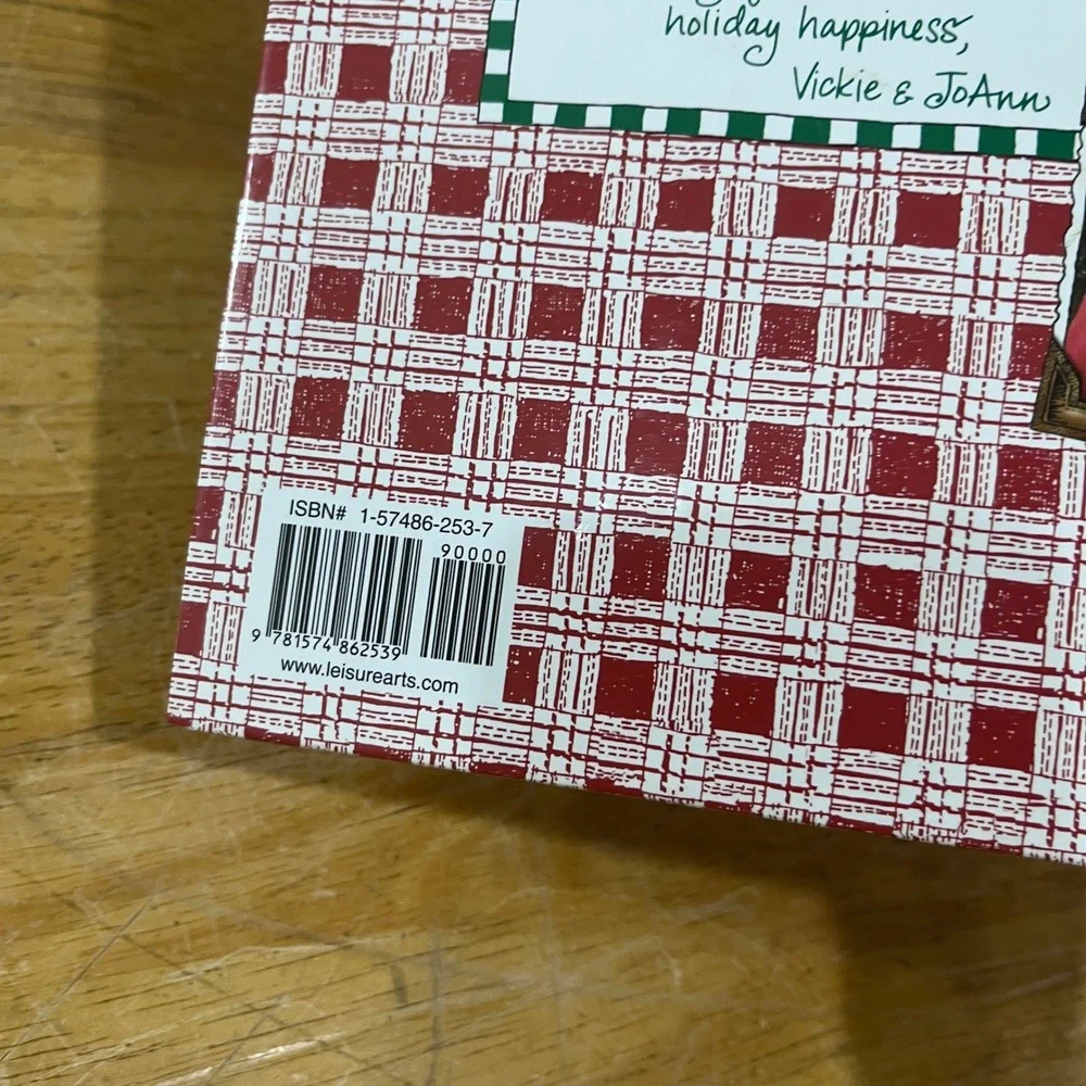 Vtg Gooseberry Patch Christmas Book 4 Hardcover Cookbook Holiday‎ Crafts 2002